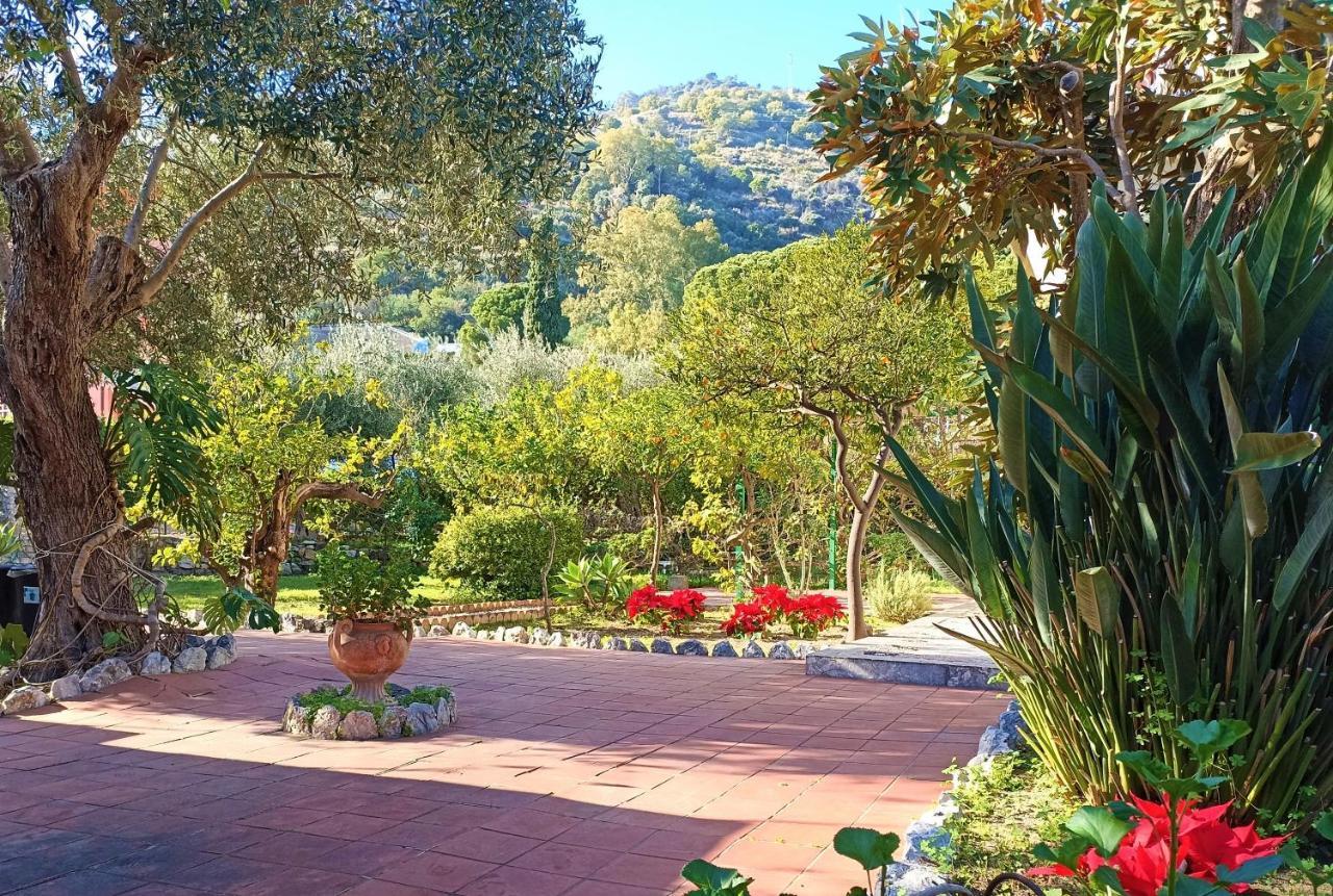 Seafront Apartments Garden House Taormina Kültér fotó