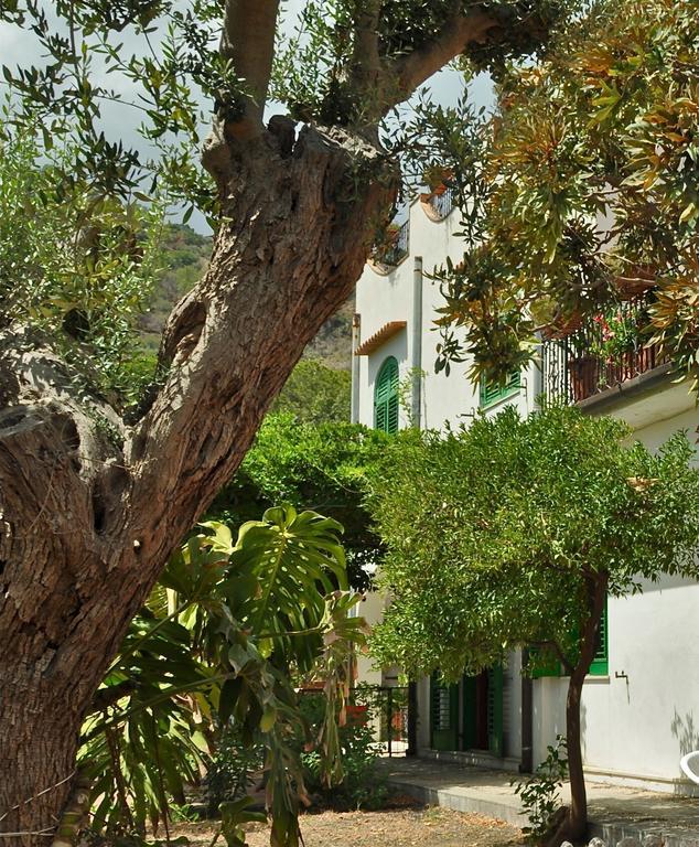 Seafront Apartments Garden House Taormina Szoba fotó