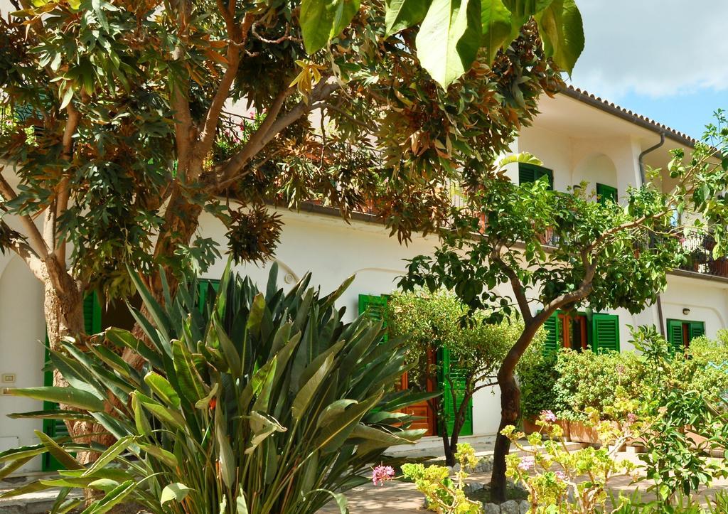 Seafront Apartments Garden House Taormina Szoba fotó