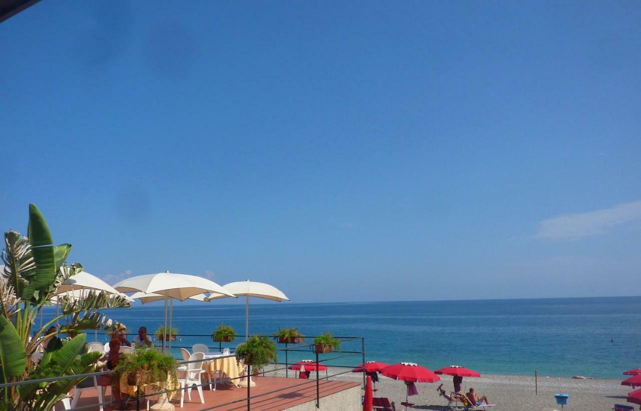 Seafront Apartments Garden House Taormina Kültér fotó